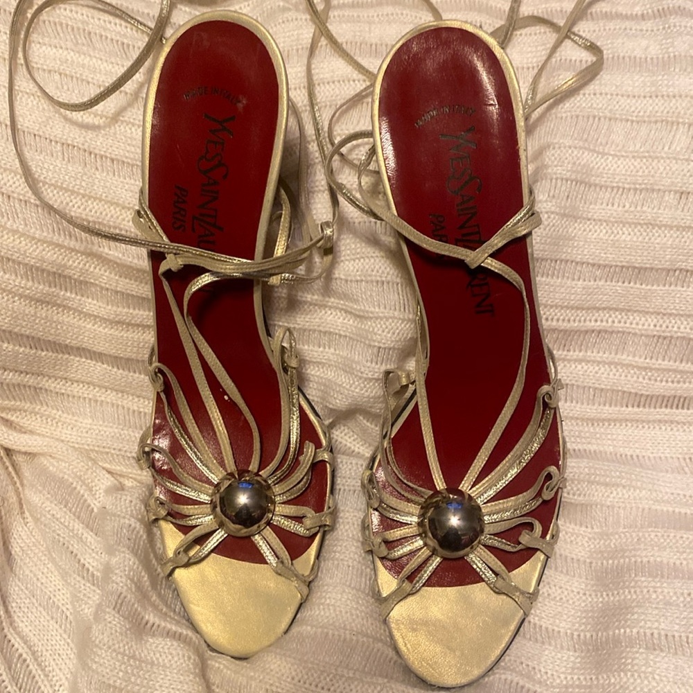 Yves Saint Laurent Heels
